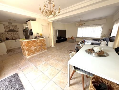                                         Maison à vendre à Deinze, € 364.500
