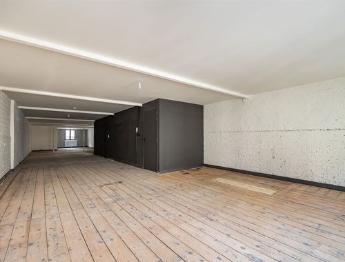                                         Bureaux à vendre à Antwerpen, € 269.000
