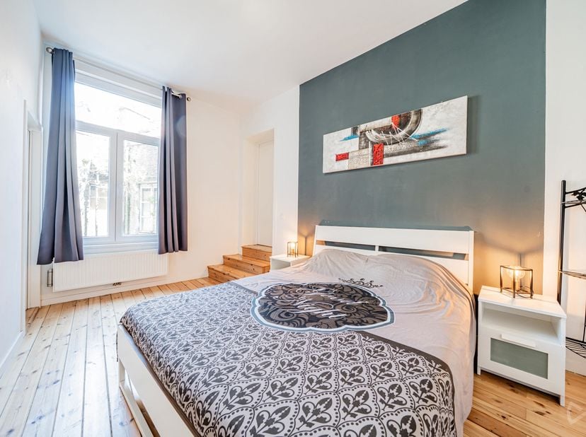 We Invest Ixelles biedt u met veel plezier dit charmante appartement met één slaapkamer van ± 48 m² (EPB-oppervlakte) te huur aan, ideaal gelegen in h