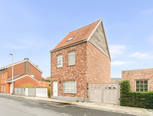                                         Maison à vendre à Izegem, € 289.000

