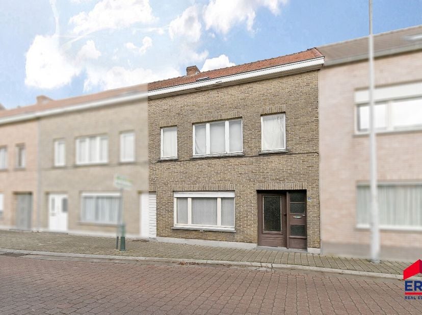 [[ CE BIEN PARTICIPE À LA JOURNÉE MAISONS OUVERTES ERA LE 13/6 DE 13:00 À 14:00 ]]<br />
Ce bien participe à la Journée Maisons Ouvertes ERA. Visitabl