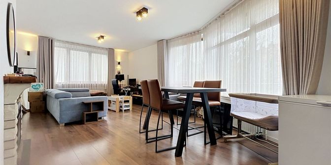 Appartement te huur in Avenue Chazal 114, 1030 Schaarbeek