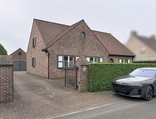                                         Woning te koop in Rekkem, € 375.000
