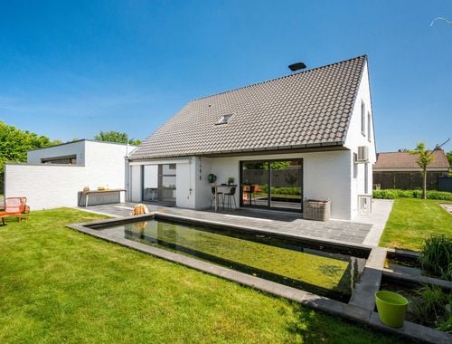                                         Villa à vendre à Hulste, € 728.000

