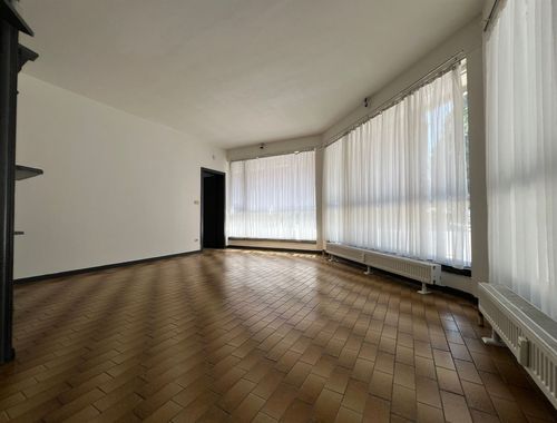                                         Appartement te huur in Tournai, € 680
