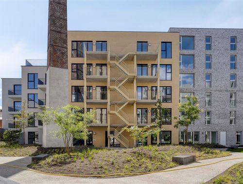                                         Studio met slaaphoek te huur in Antwerpen, € 800
