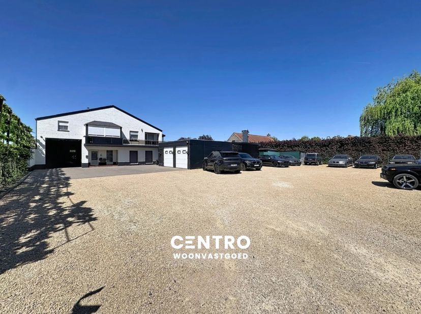 Huis te koop in ,
                    8800 Rumbeke