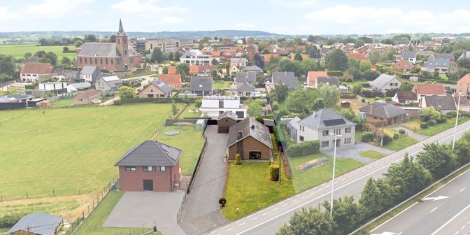Maison à vendre à Rijksweg 27, 9680 Nukerke