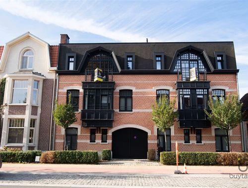                                         Penthouse à louer à Schilde, € 3.000
