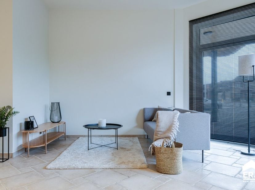 À vendre : appartement au rez-de-chaussée à Hasselt, doté de techniques modernes. Construit en 2002, cet appartement offre 102 m² de surface habitable