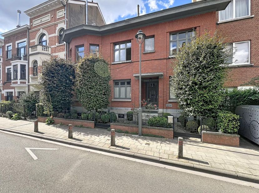Huis te koop in Rue Louis Socquet 24,
                    1030 Schaarbeek