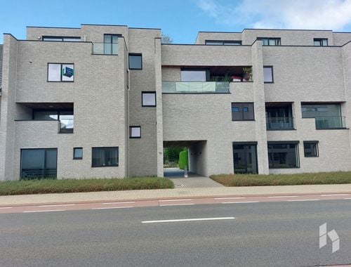                                         Appartement te huur in Lommel, € 910
