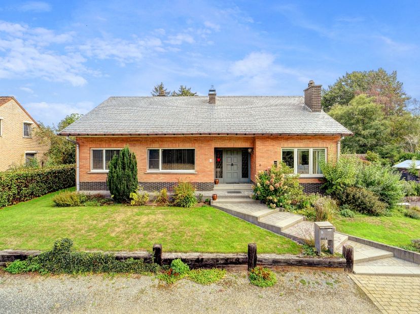 Huis te koop in Sint-Gertrudendries 15,
                    3210 Lubbeek
