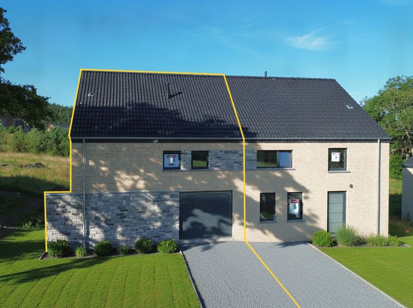 Huis te koop in Rue des Faches 9,
                    5560 Ciergnon