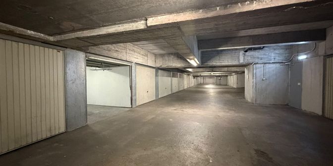 Garage te huur in Jozef Nellenslaan 73, 8300 Knokke