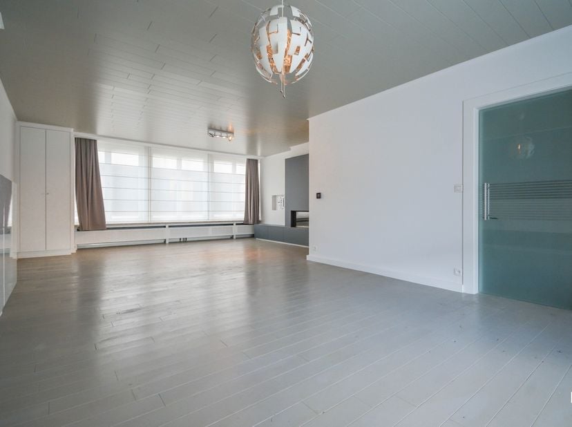 Huis te koop in Nederweg 19,
                    8870 Izegem