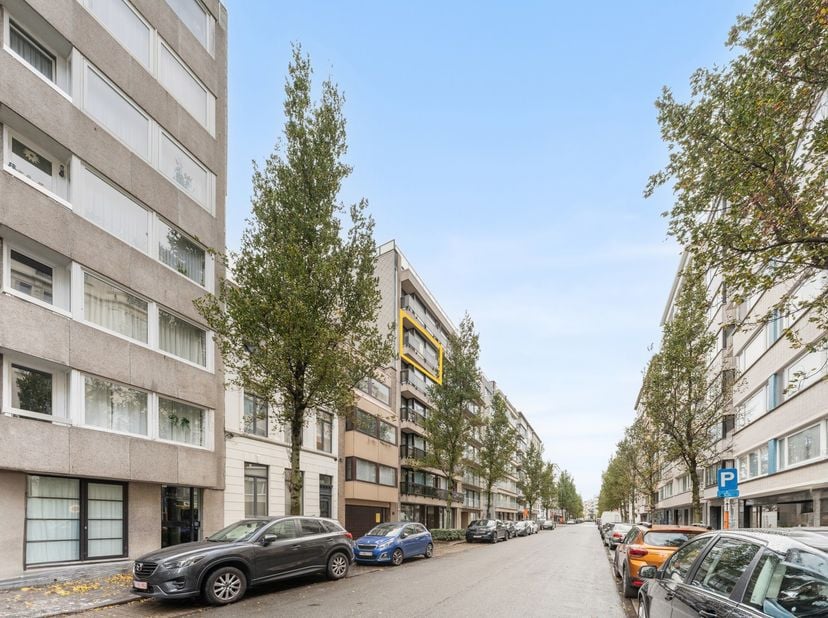 Appartement te koop in Rogierlaan 53 bus 0501,
                    8400 Oostende