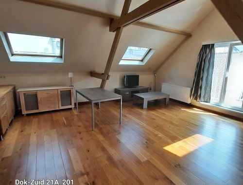                                         Studio à louer à Gent, € 660

