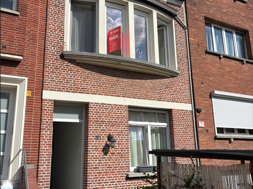 Huis te koop in Baron Leroystraat 51,
                    2100 Deurne