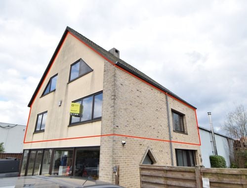                                         Appartement à louer à Lille, € 900
