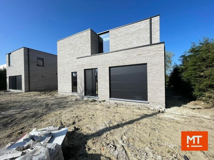Maison à vendre
                    à 8980 Passendale