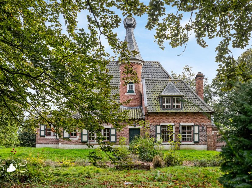 Maison à vendre
                    à 9700 Mullem