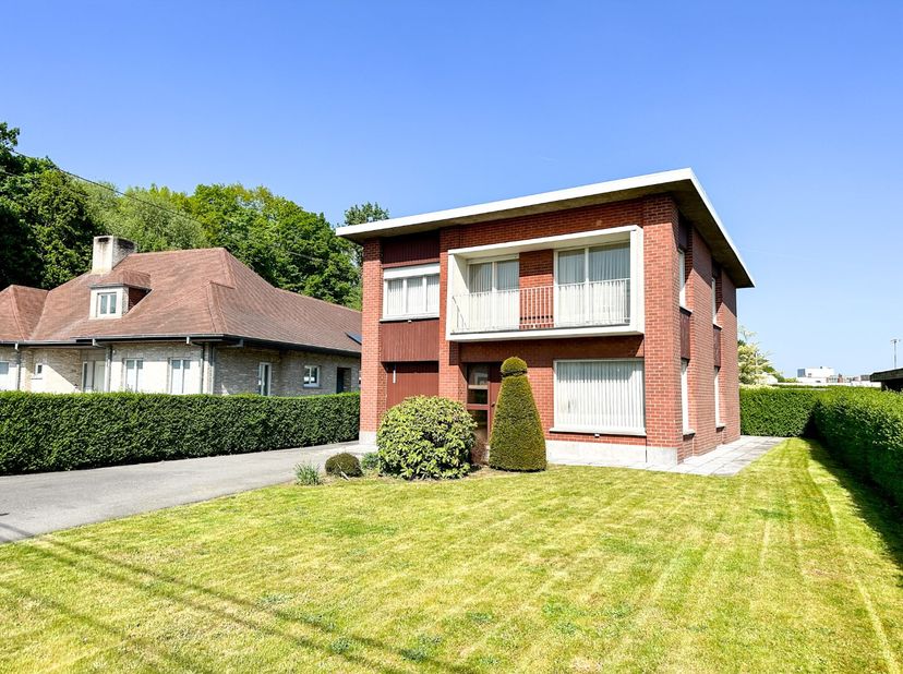 Maison à vendre
                    à 8820 Torhout