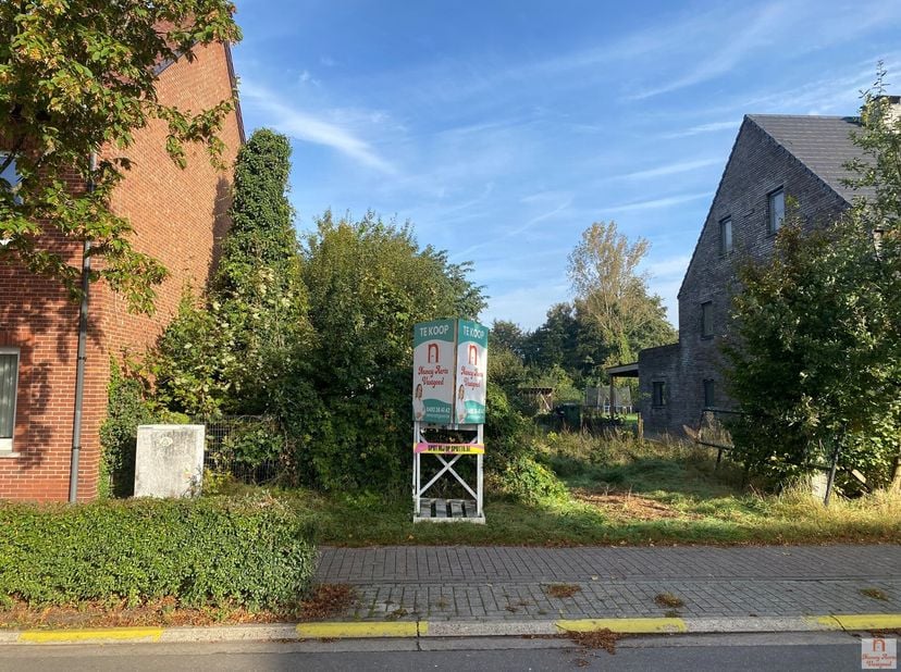 Prachtig kavel voor jouw droomhuis&lt;br /&gt;
Ben jij op zoek naar het perfecte stuk grond om jouw droomhuis te bouwen? Zoek niet verder! Wij presenteren e