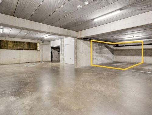                                         Kelder garage te huur in Herentals, € 100
