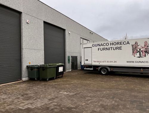                                         Bâtiment d’entreprise à vendre à Kapellen, € 1.200.000
