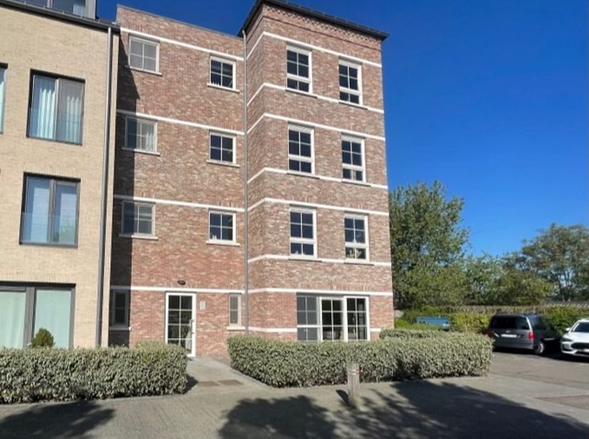 Appartement à louer
                    à 2440 Geel