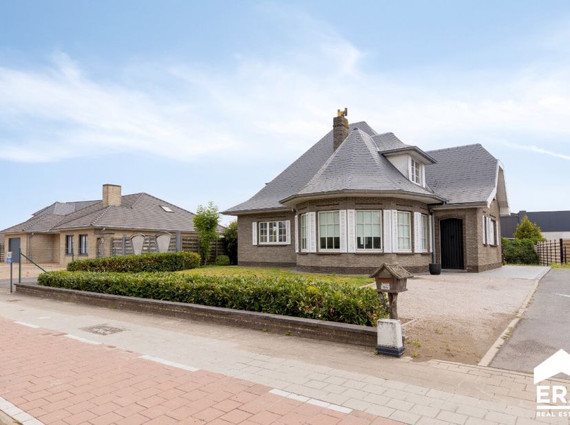 Maison à vendre
                    à 8750 Zwevezele