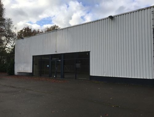                                         Bâtiment d’entreprise à louer à Kapellen, € 4.650
