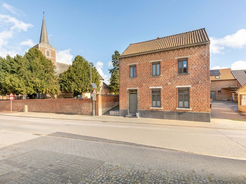 ------------------&lt;br /&gt;
VERKOCHT !&lt;br /&gt;
------------------&lt;br /&gt;
*  centrum OPVELP (Bierbeek) :  op 5 min van oprit E40 te BOUTERSEM&lt;br /&gt;
* HOEGAAR