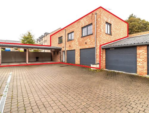                                         Kantoorgebouw te koop in Wavre, € 375.000
