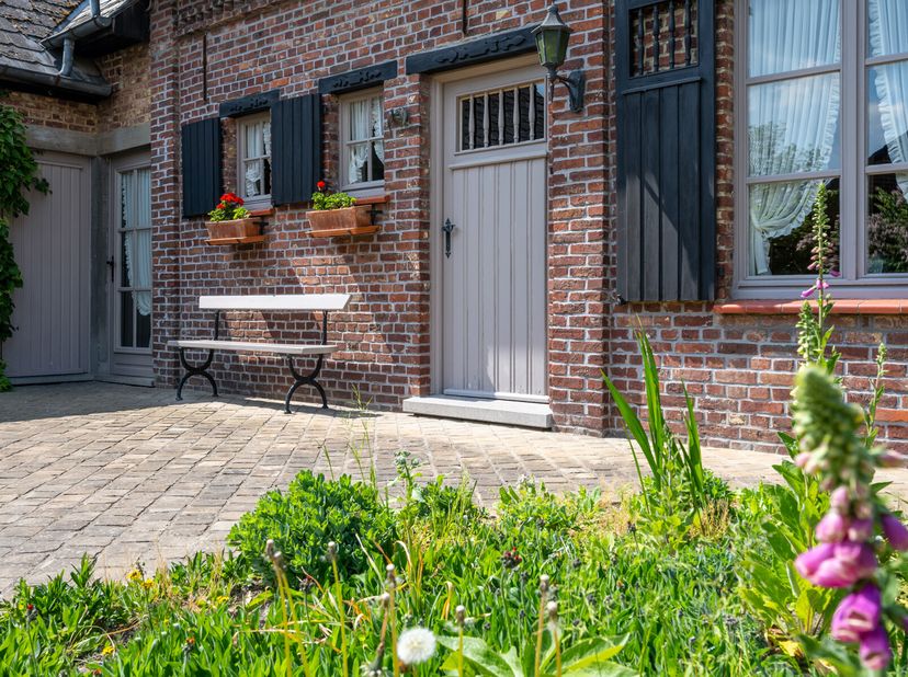 Si vous êtes à la recherche d&#039;une maison charmante à Zottegem, venez jeter un coup d&#039;il à cette propriété !&lt;br /&gt;
Cette maison familiale vous offre de
