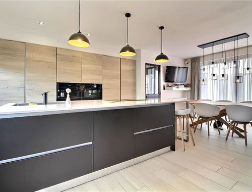                                         Maison à vendre à Luingne, € 369.000
