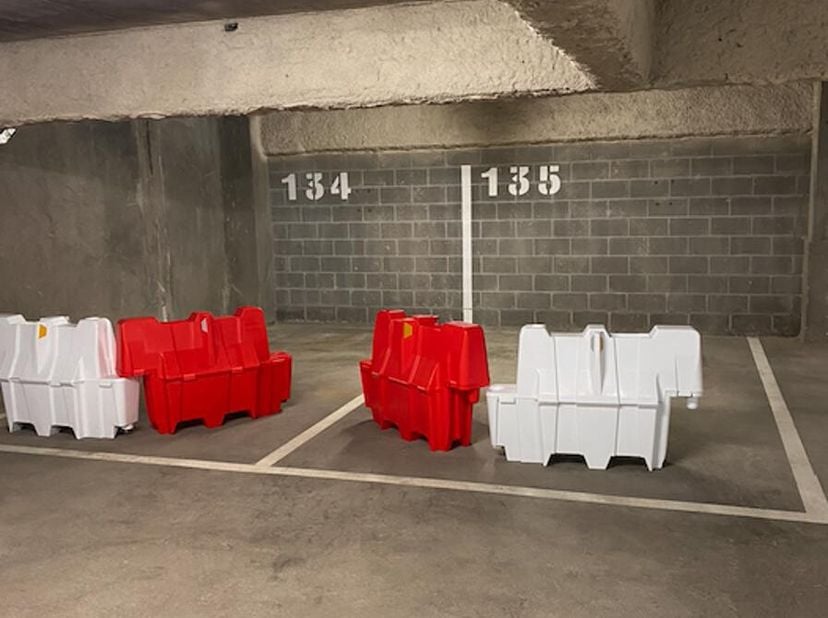 Emplacement de parking situé au -2 d&#039;un immeuble récent avec situation excellente.&lt;br /&gt;
Charges incluses&lt;br /&gt;
euro115/mois&lt;br /&gt;
Disponible de suite