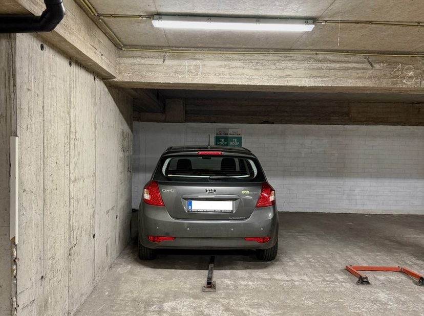Garage à vendre
                    à 8620 Nieuwpoort