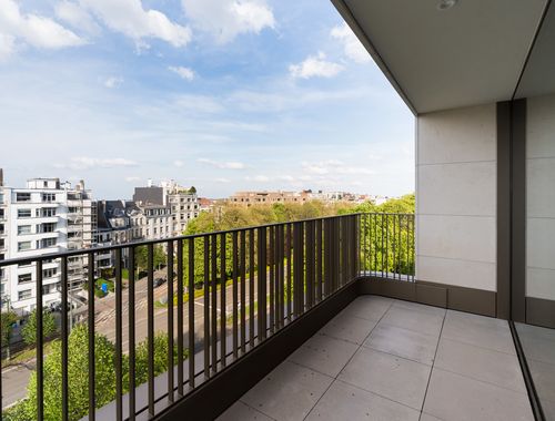                                         Appartement à vendre à Woluwe-Saint-Pierre, € 827.000
