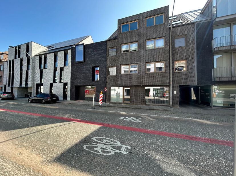 Appartement à louer
                    à 2440 Geel