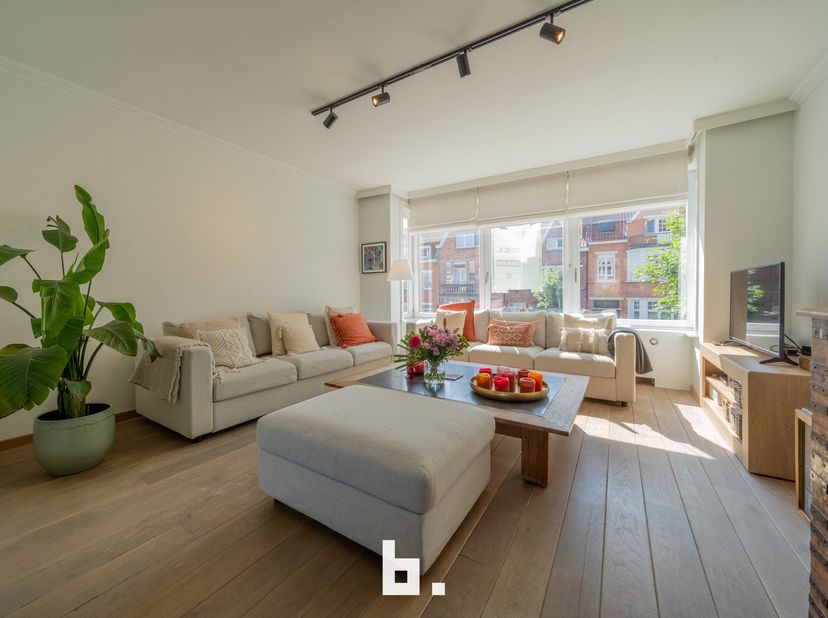 Schrijf u in voor  het bezoekmoment via Bricx.be op ZATERDAG  28/06 van 13u00 tot 16u00&lt;br /&gt;
Deze woning situeert zich in het gewilde Christus-Koning