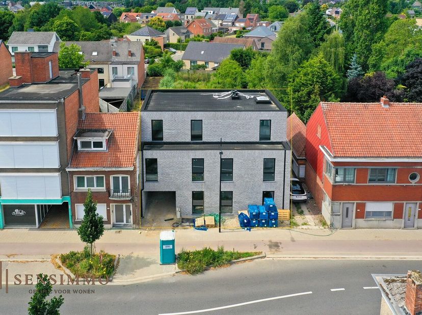 We stellen u graag een uitzonderlijke investeringsmogelijkheid voor: een gloednieuw studentencomplex in Geel, dé studentenstad bij uitstek met een bez