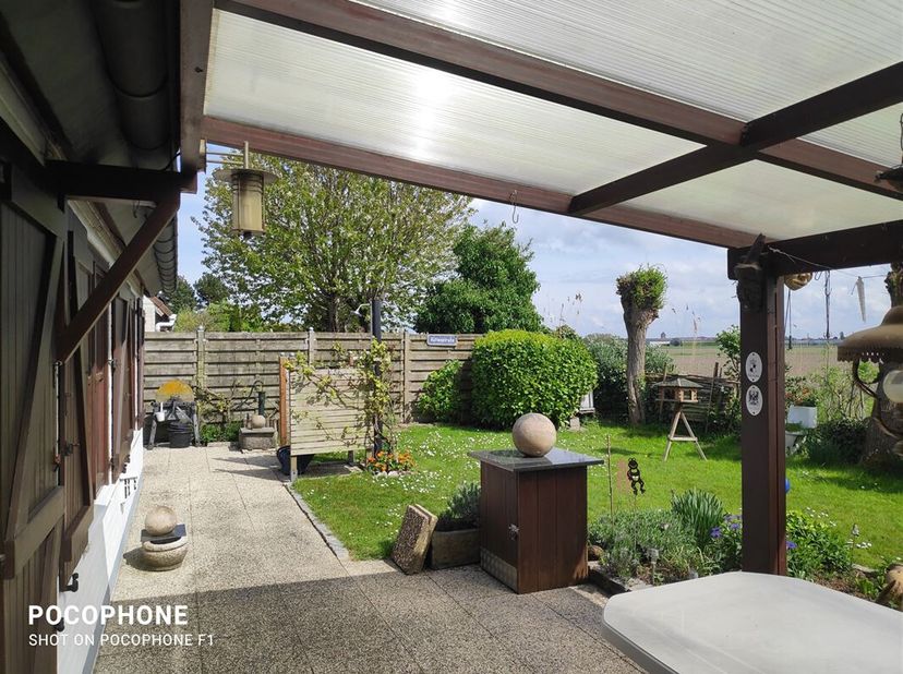 Te koop: Vakantiewoning Duinendaele nr. 48 &lt;br /&gt;
Ontsnap aan de drukte en geniet van rust, ruimte en natuur in deze zeer goed onderhouden vakantiewon