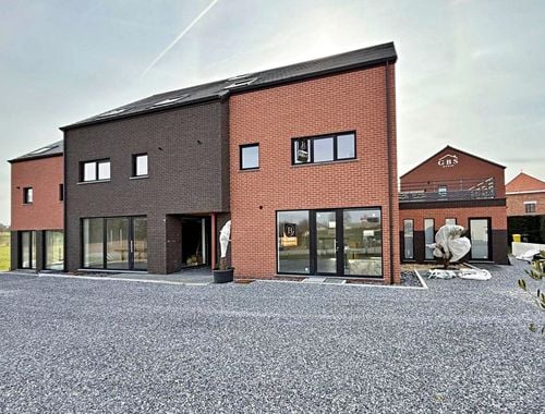                                         Duplex à vendre à Donceel, € 299.000
