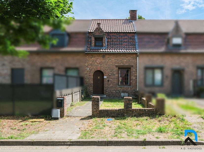 Woning met zonnige tuin&lt;br /&gt;
Deze woning met mooie tuin vinden we terug in een toffe, opgewaardeerde buurt te Genk. Winterslag staat synoniem voor de