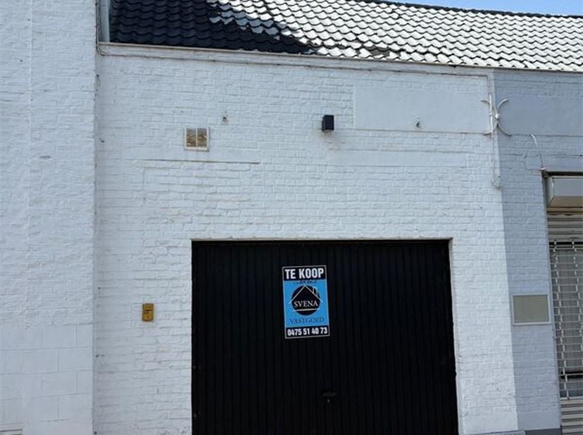 GARAGE A VENDRE PROCHE &#039;t ANGEREELSTRAAT 96 TE APPELTERRE&lt;br /&gt;
Prix indicatif : 27.500 euro&lt;br /&gt;
Garage de +- 28 m²&lt;br /&gt;
Ce garage très spacieux es
