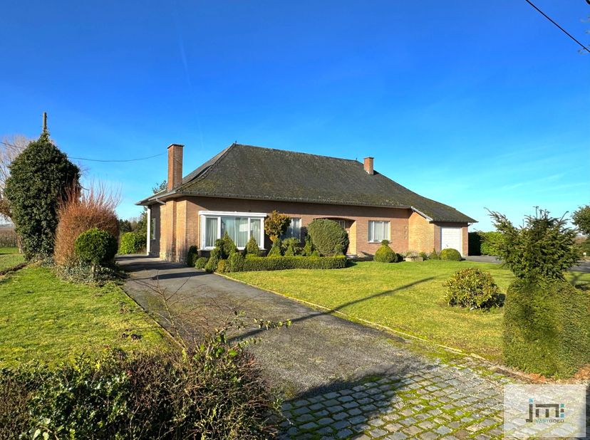 Maison à vendre
                    à 3830 Wellen
