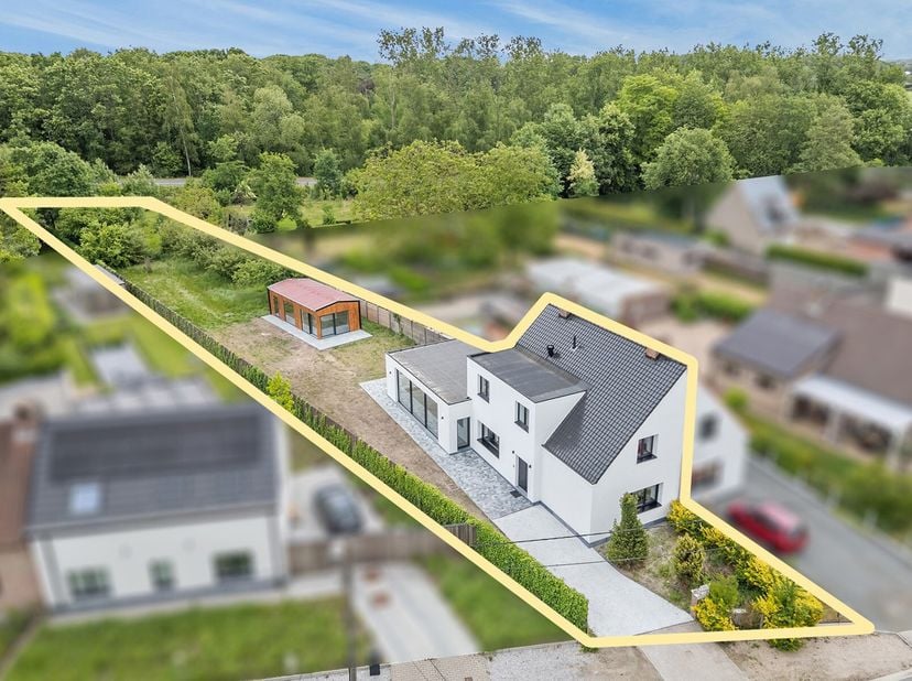 Maison à vendre
                    à 9070 Heusden