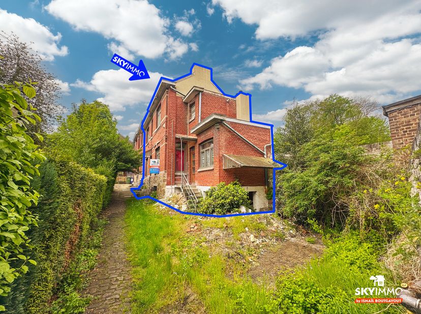 L&#039;agence Skyimmo a le plaisir de vous présenter cette charmante maison 3 façades, située à Liège.&lt;br /&gt;
Entièrement rénovée, cette maison n&#039;attend plu